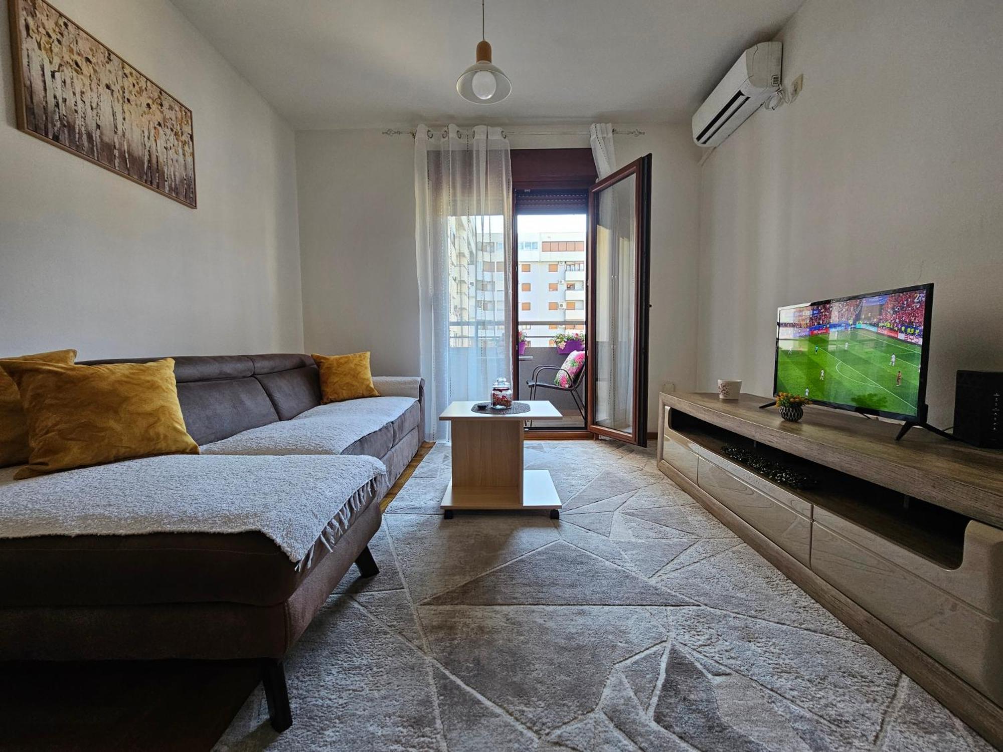 Luca Apartman Podgorica Ngoại thất bức ảnh